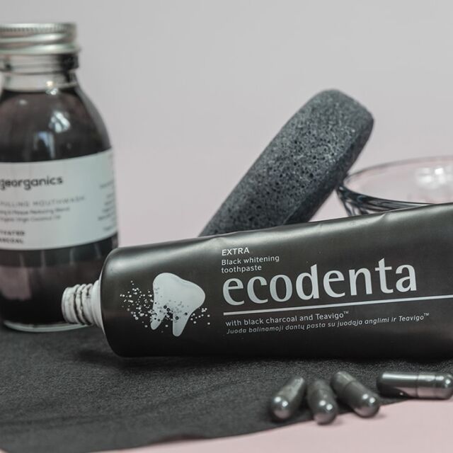 Ecodenta Extra Black Whitening Toothpaste with Black Charcoal & Teavigo 100ml - 5