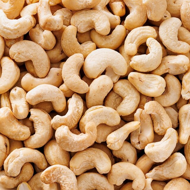Holland & Barrett Cashew Nuts 200g - 3