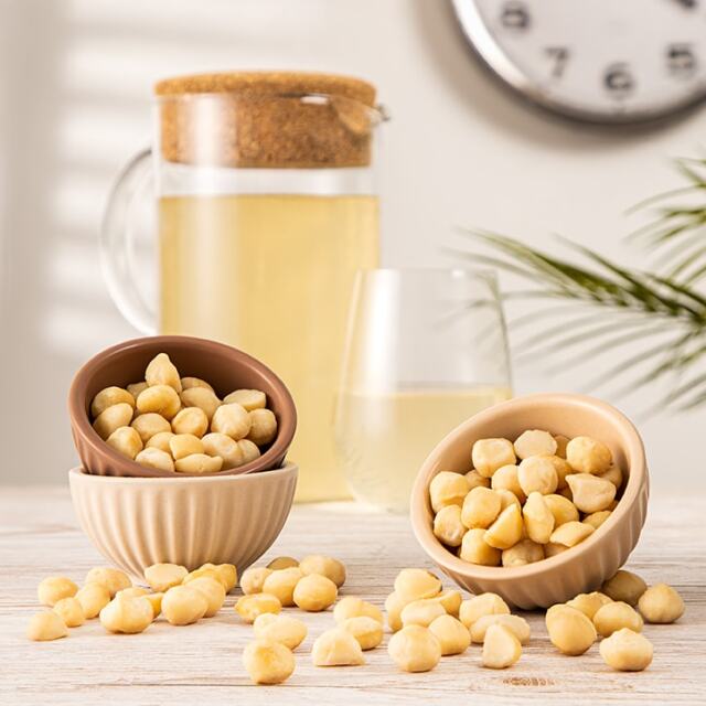 Holland & Barrett Macadamia Nuts 100g - 4