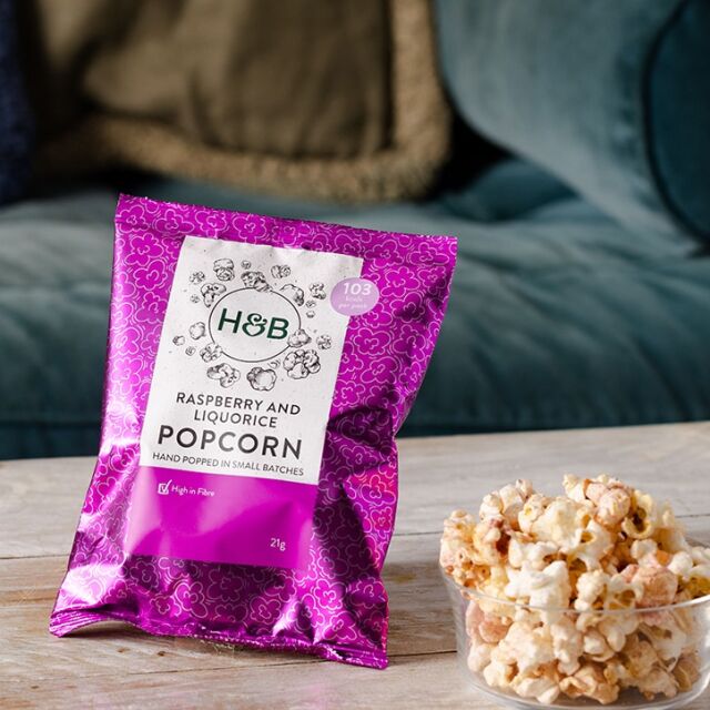 Holland & Barrett Popcorn Raspberry & Liquorice 21g - 1