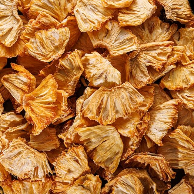 Holland & Barrett Pineapple Chips 18g - 2