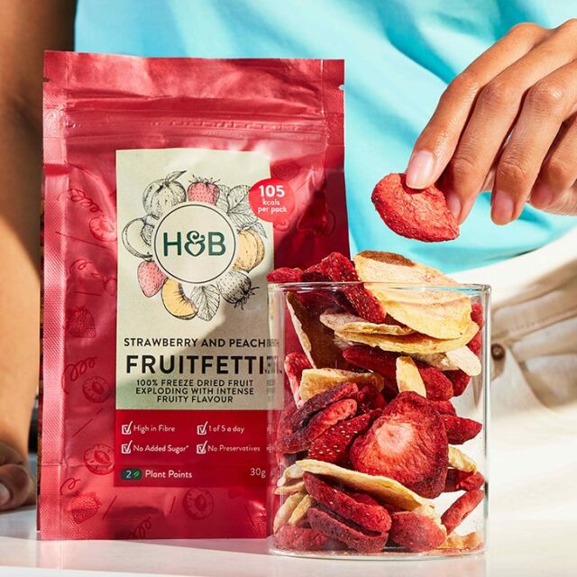 Holland & Barrett Fruitfetti Strawberry & Peach 30g - 2