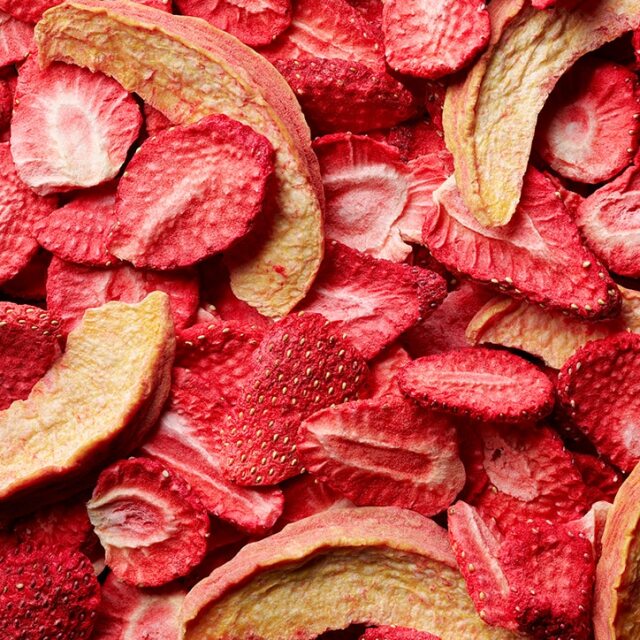 Holland & Barrett Fruitfetti Strawberry & Peach 30g - 3