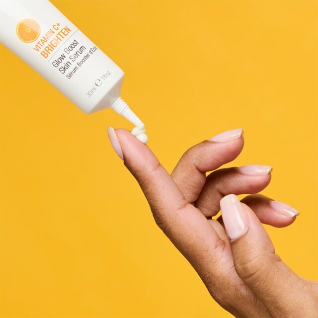 Super Facialist Vitamin C Glow Boost Skin Serum 30ml - 4