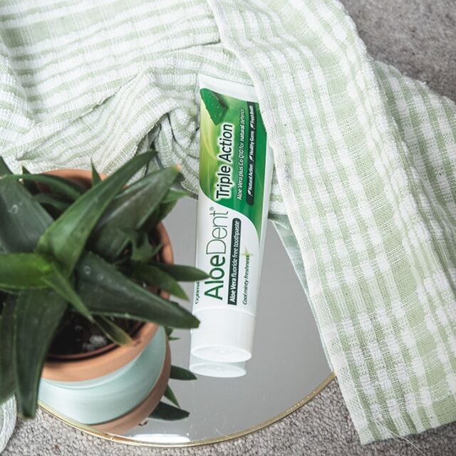 Aloe Dent Triple Action Aloe Vera Toothpaste with Co Q10 100ml - 2
