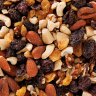 Holland & Barrett Mixed Nuts & Raisins 200g - 3